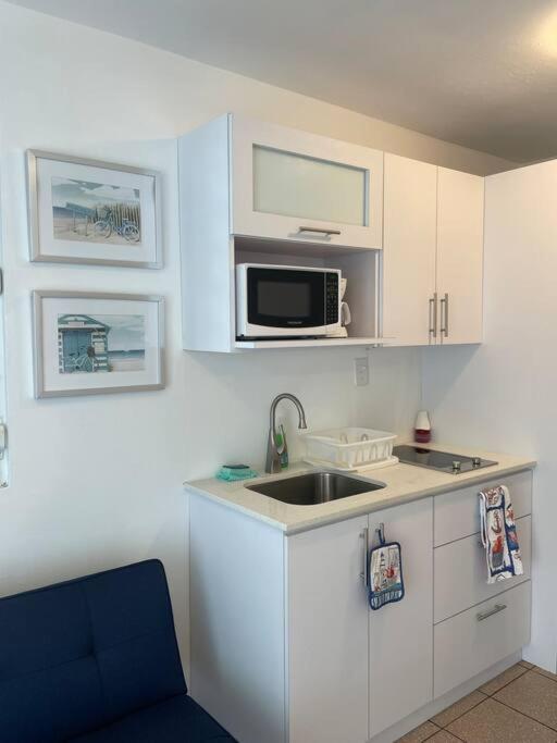 Beach Front Apartments Seven Seas 파하르도 외부 사진